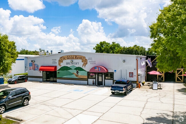 Westchase has lots of local restaurants like The Wild Rover Brewery.