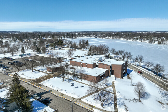 Lakeview Elementary