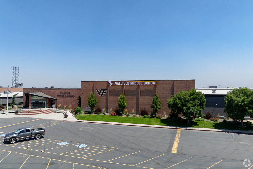 Gymnasium at Valliview Middle School.