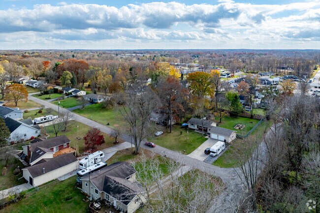 Homes on the north side of Michigan Center enjoy larger lot sizes and lush greenery.