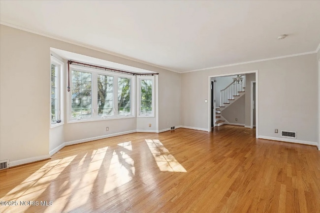 3324 Pelham Rd, Ottawa Hills, OH 43606 - photo 5