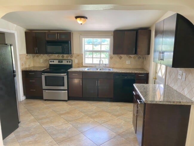 1430 NE 41st Dr, Pompano Beach, FL 33064 - photo 5