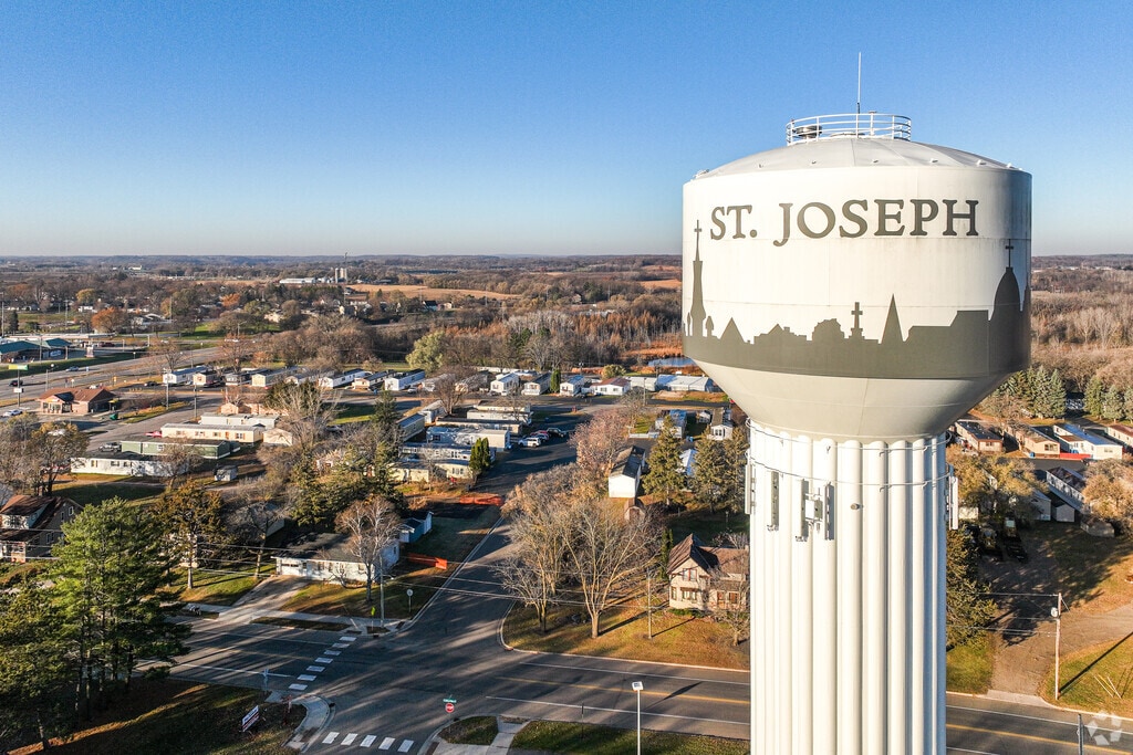 St. Joseph is located on the western border of St. Cloud, MN.