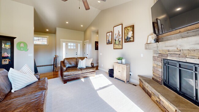 1265 S 2720 E, Heber City, UT 84032 - photo 2