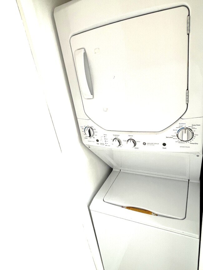 628 S Pacific Coast Hwy unit B, Redondo Beach, CA 90277 - photo 5