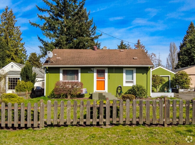 A newly renovated Bungalow in in Southern Heights.
