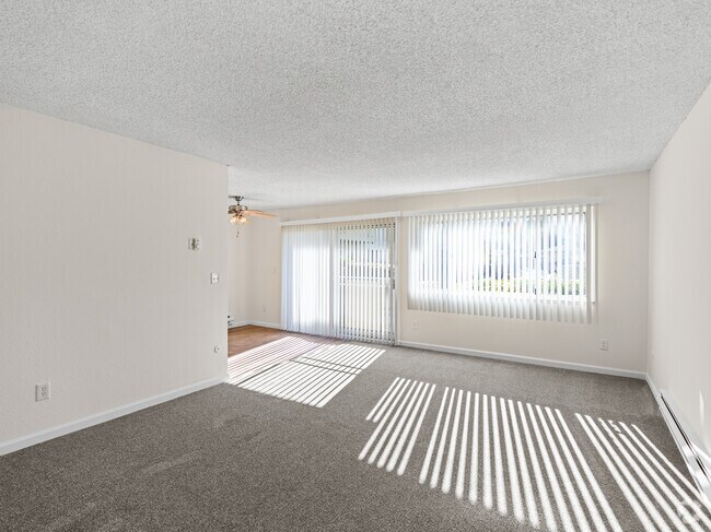 Foothills Apartments, San Jose, CA 95123 - photo 3