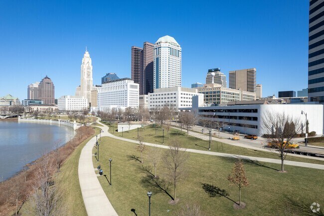 Stroll through Scioto Mile Promenade in the Uptown District  on the banks of the Scioto River.