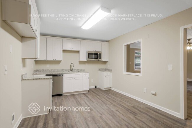 762 Plainville Way SW, Atlanta, GA 30331 - photo 6