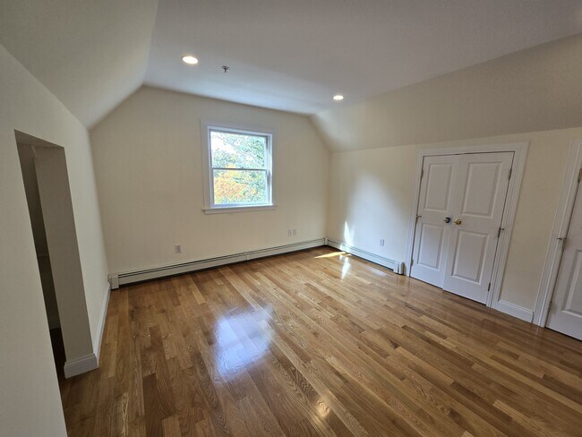 10 Selkirk Rd unit 3, Brighton, MA 02135 - photo 3