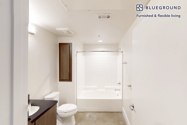 6700 Warner Ave unit FL1-ID4146A, Huntington Beach, CA 92647 - photo 7