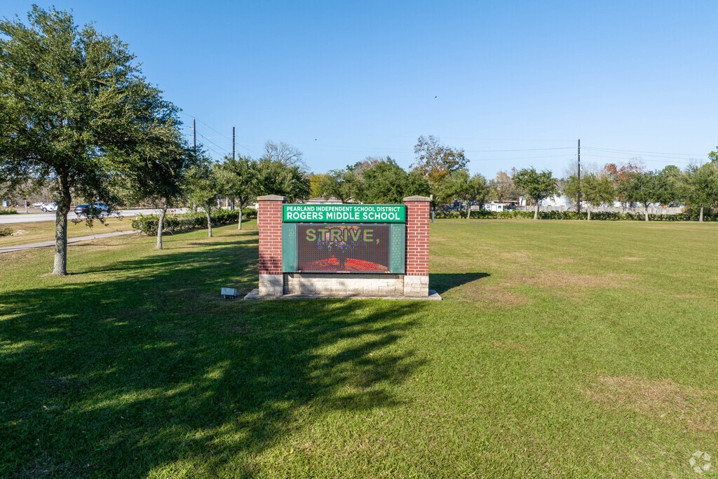 Rogers Middle School, Pearland TX Rankings & Reviews
