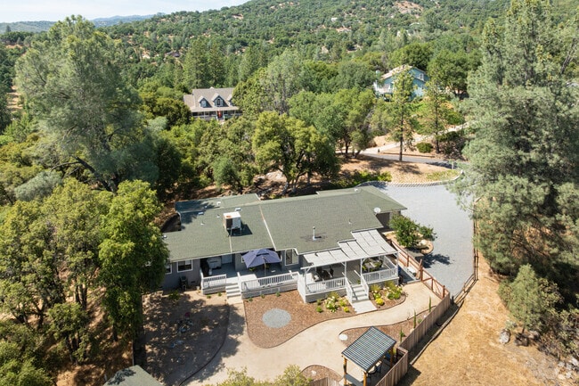 Many of the largest homes in Oakhurst enjoy a bit of separation from other hillside neighbors.