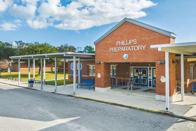 Phillips Preparatory School-Entrance