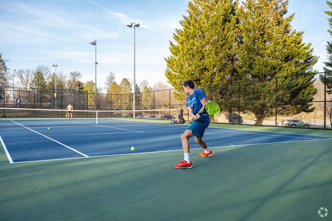 Tennis is a great activity to play with friends in Elkridge Hanover.