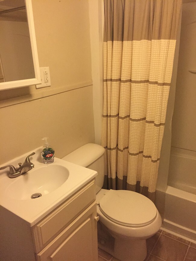 623 Coffeen St unit B, Watertown, NY 13601 - photo 5