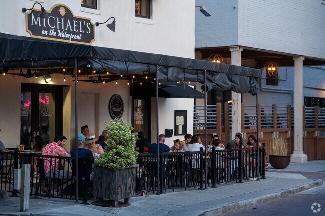 Downtown Wilmington is a great place to grab dinner and not far from Long Leaf Hills.