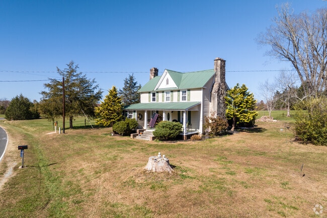 If you are looking for homes with a lot of land, look no further than the Eno neighborhood.