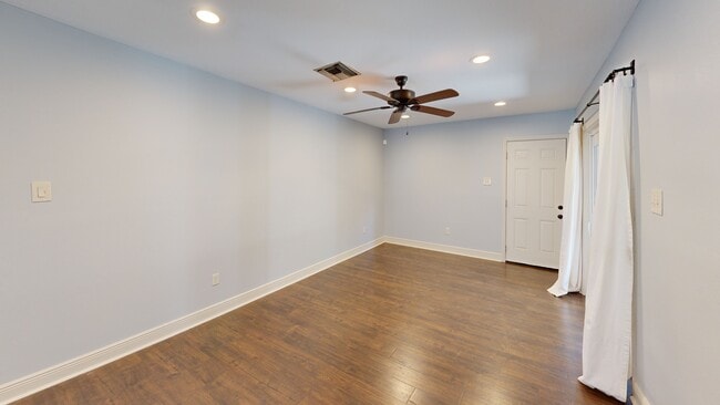 1433 Poinsettia Dr, Metairie, LA 70005 - photo 3