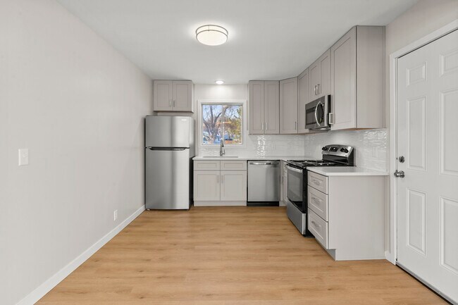 4622 Parkview Dr, Omaha, NE 68134 - photo 6