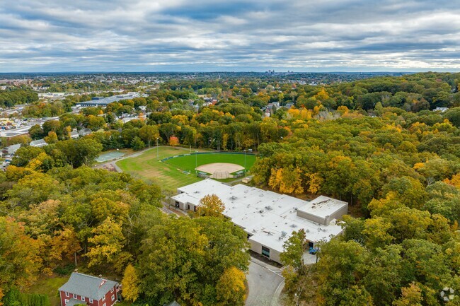 Saylesville Elementary School is located in the Saylesville Highlands neighborhood.