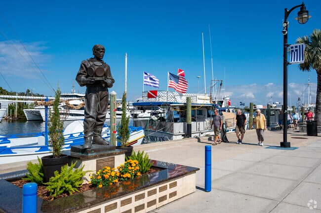 Tarpon Springs history is on display along the docks with this bronze statue of a diver.
