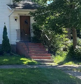 114 Lagrange St Unit Upper, Lockport, NY 14094