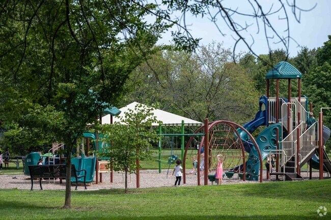 Noel Park located in Pembroke Point has a fabulous playground for kids to enjoy.
