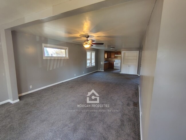 2104 Drexel Dr, Anderson, IN 46011 - photo 2