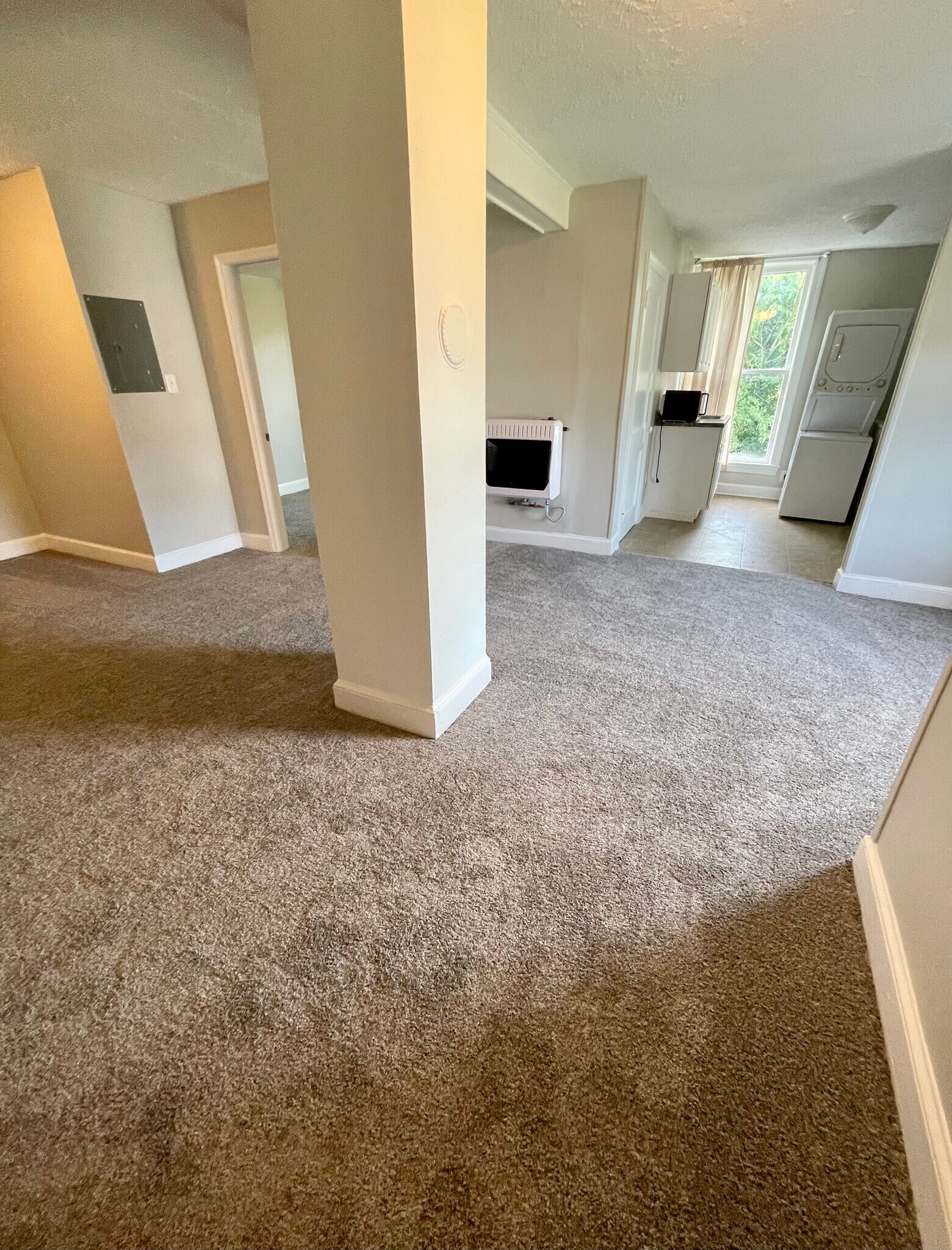 221 W King St unit 1, Strasburg, VA 22657 - photo 1