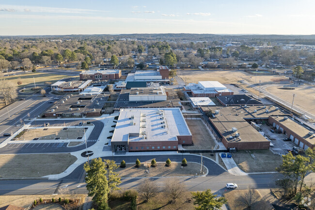 Austin Junior High School