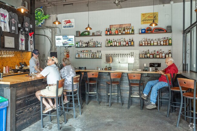 Oglethorpe Garage is one of the top hangout spots in Oglethorpe.