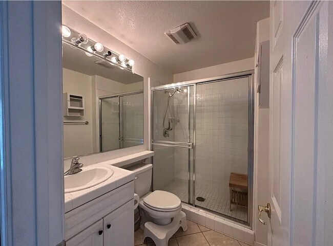 5552 Foxtail Loop unit Granny Flatt, Carlsbad, CA 92010 - photo 6