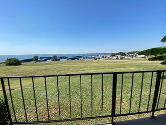 169 Henry m Chandler Dr Unit Lakeside Condo, Rockwall, TX 75032