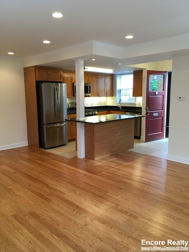 235 Gerry Rd, Chestnut Hill, MA 02467 - photo 5