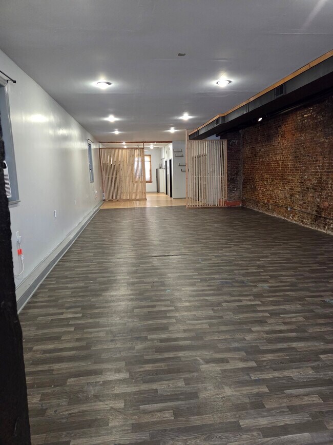 954 N 8th St unit 1st floor, Philadelphia, PA 19123 - photo 4