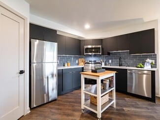 8327 Ridge Ave, Philadelphia, PA 19128