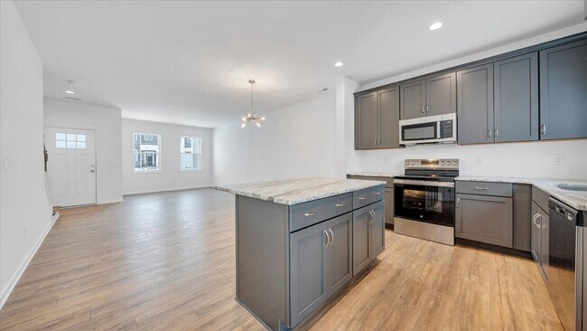 2020 Kyles Way, Blacksburg, VA 24060 - photo 5