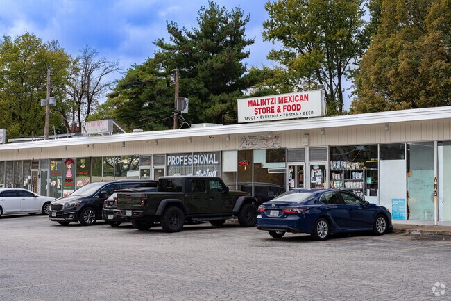 Residents of Woodson Terrace enjoy the convenience of the businesses along Woodson Road.