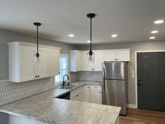 1722 S Grand Ave, Sedalia, MO 65301