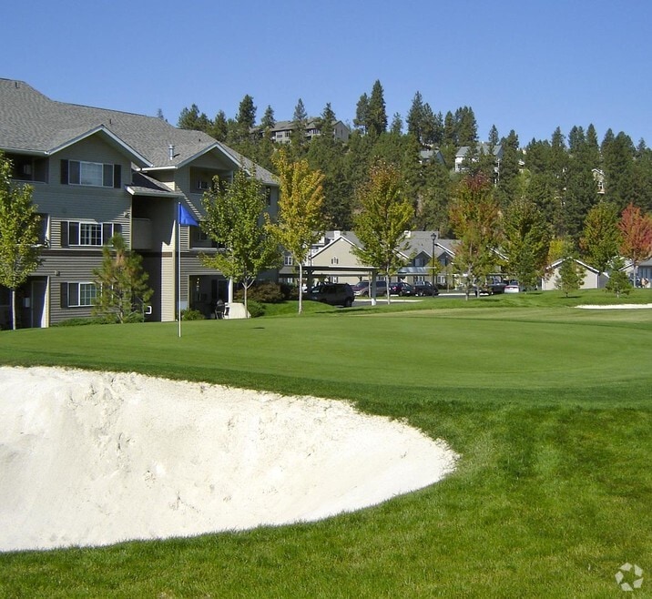 Pasadena Ridge Golf Course Apartments