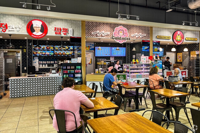 Many diverse restaurants can be found in Edison, New Jersey.