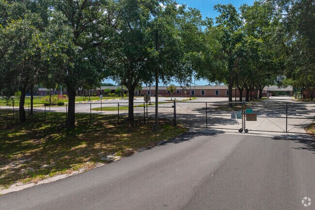 Palm Terrace Elementary is located in Daytona Beach, Florida.