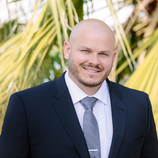 Agent Photo
