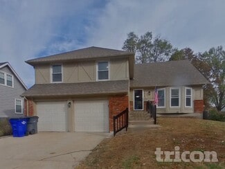 1928 E Stratford Rd, Olathe, KS 66062