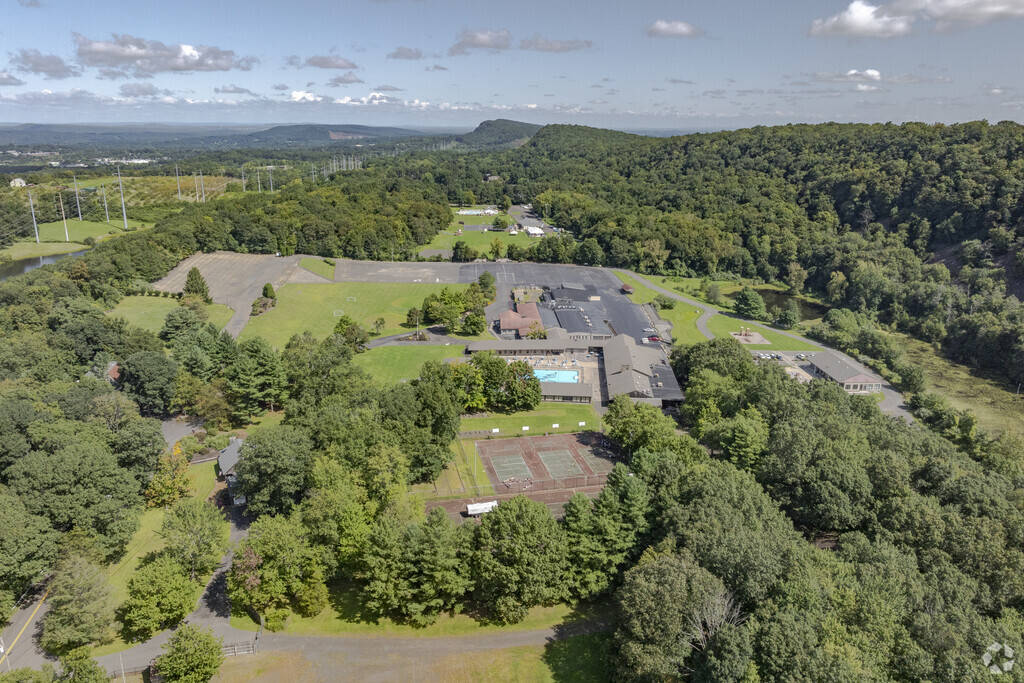 Carver Academy is located at 350 High Hill Road in Wallingford, CT.