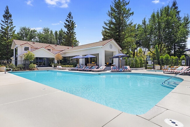 Cascades, Fresno, CA 93720 - photo 3