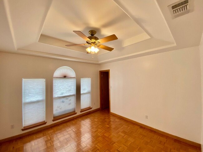 4112 Blackhawk St, Edinburg, TX 78539 - photo 3