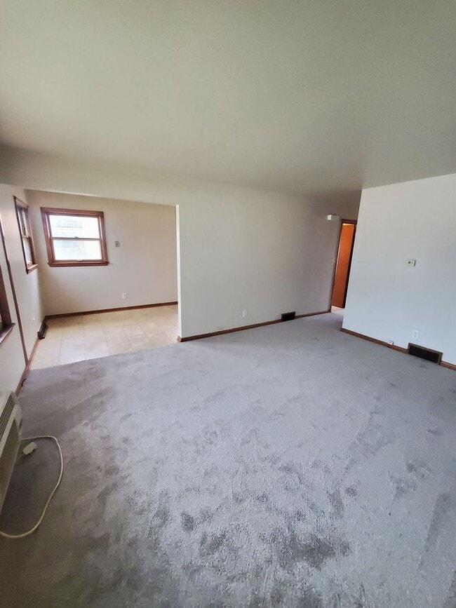 9736 W Oklahoma Ave Unit 2, West Allis, WI 53227