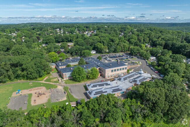 Middlebrook School at 220 Middlebrooks Ave, Trumbull, CT 06611.